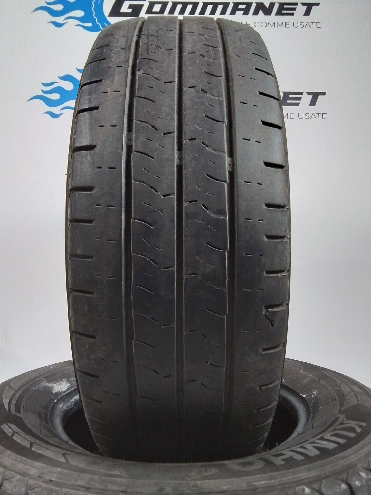 2 Kumho PorTran Kc53 215 70 15C 109/107T