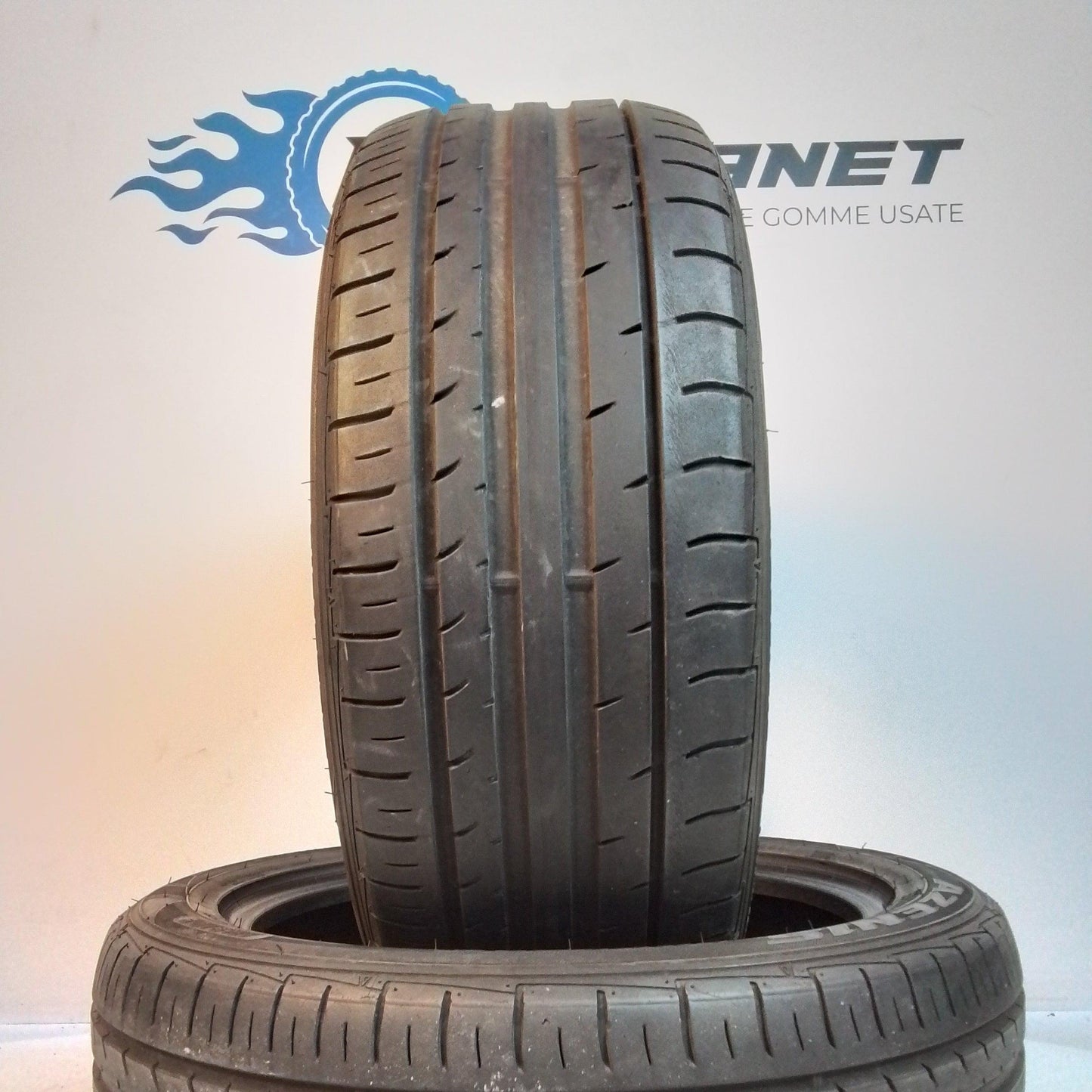 2 Falken Azenis Fk453 215 50 18 92W