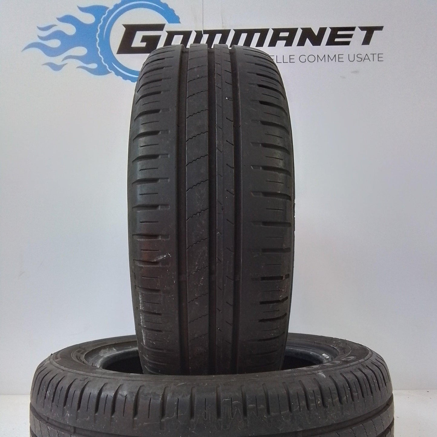 2 Goodyear Efficentgrip Performance 185 55 15 82H