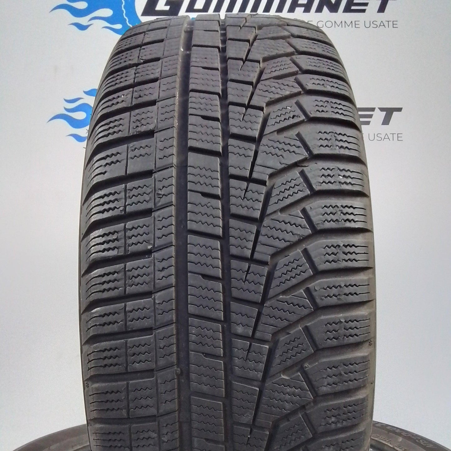 2 Hankook Winter Icept evo2 225 50 16 96V M+S