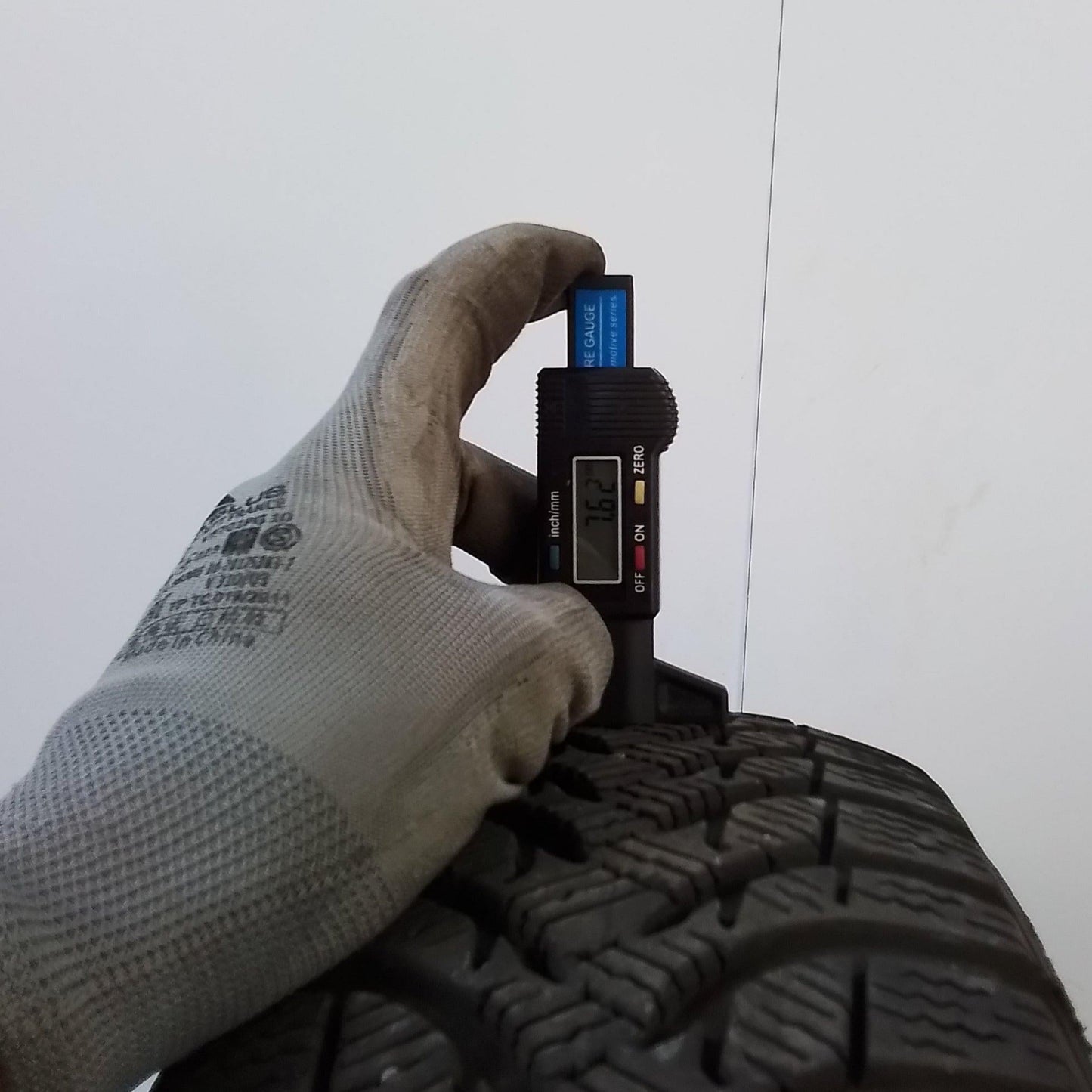2 Michelin Alpin A4 165 65 15 81T m+s