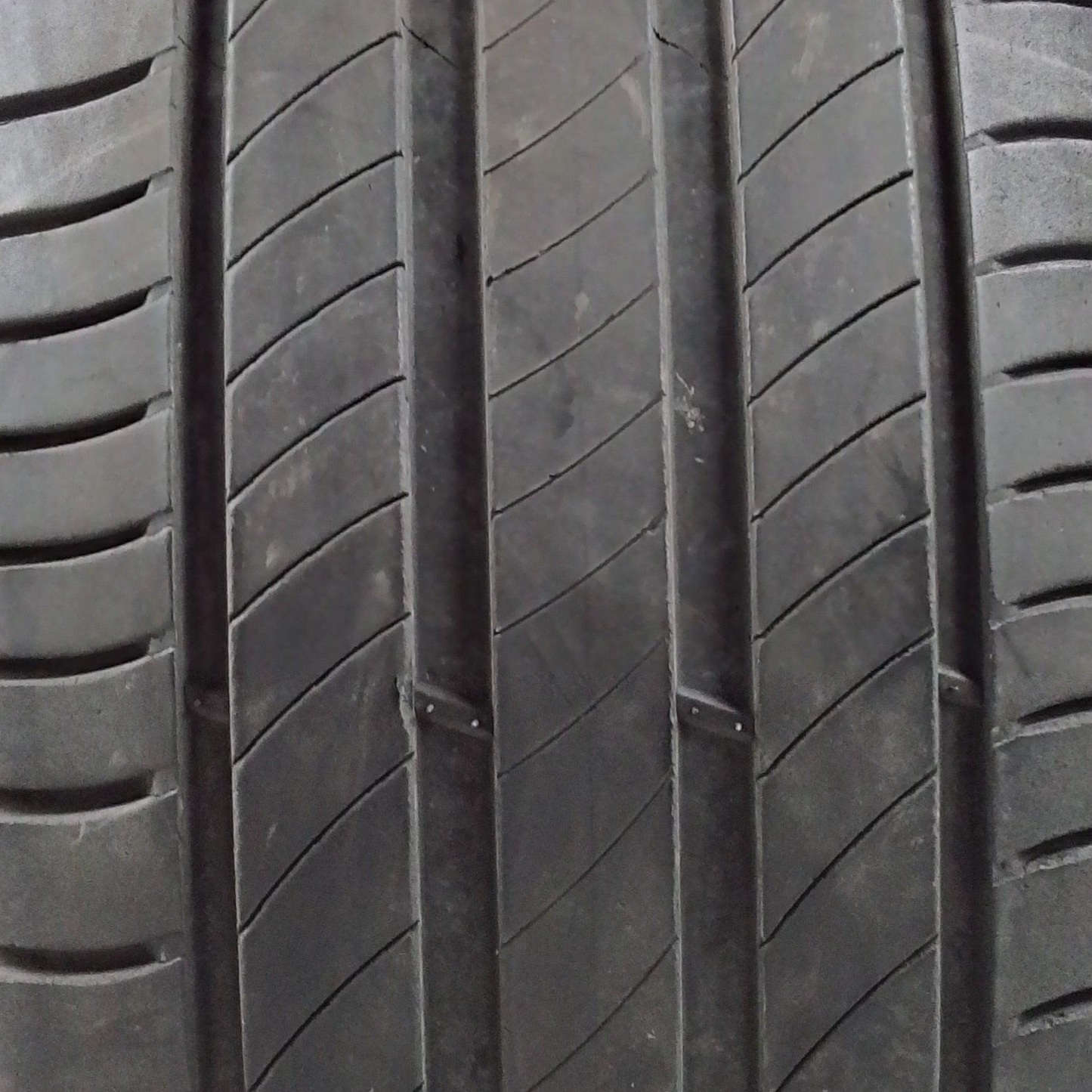2 Michelin Primacy 4 235 55 18 100V