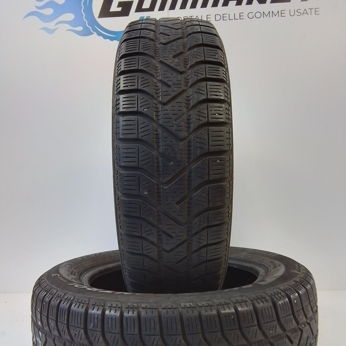 2 Pirelli Snowcontrol Serie2 Winter 210 175 60 15 81T M+S