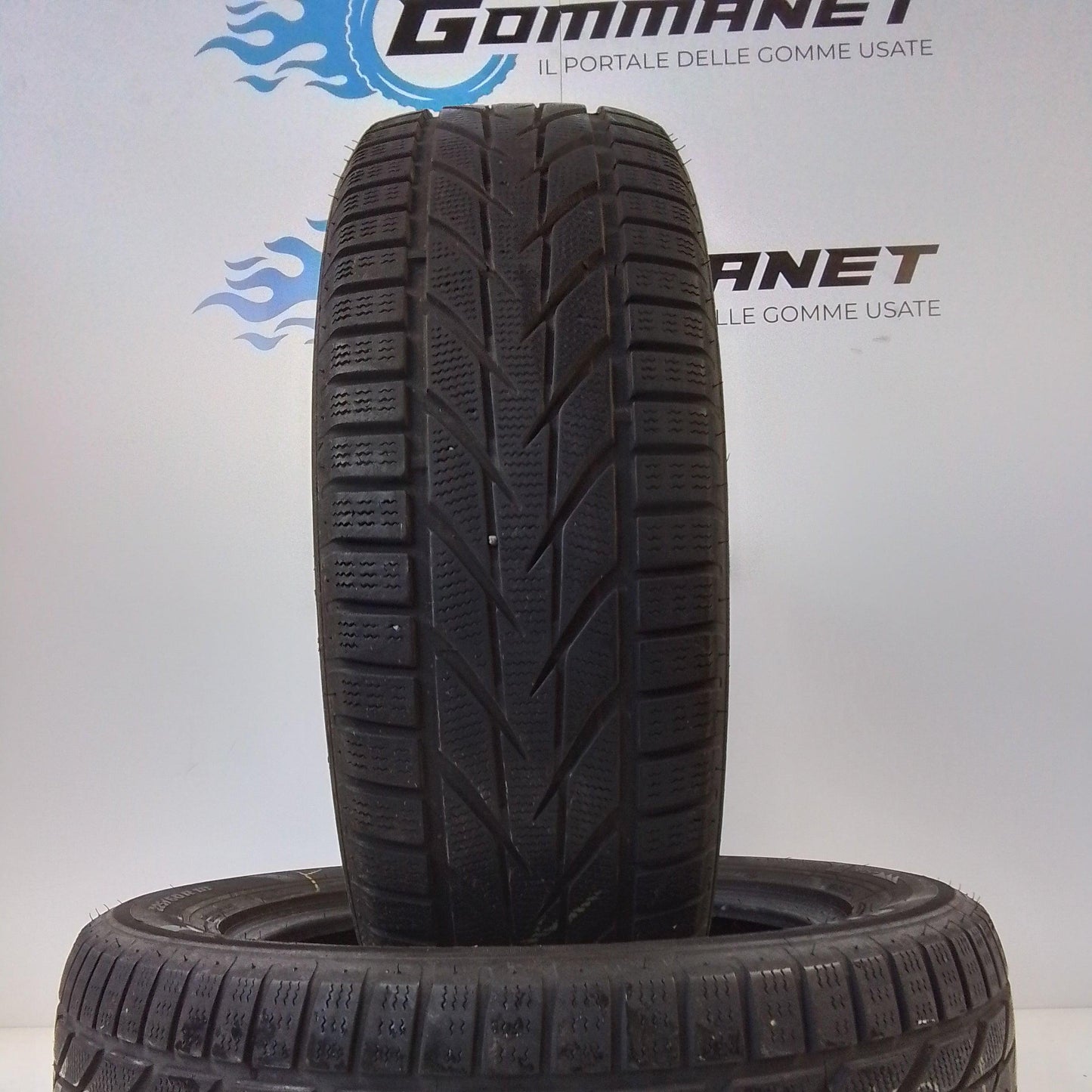 2 Toyo Snowprox S954 225 60 18 100H M+S