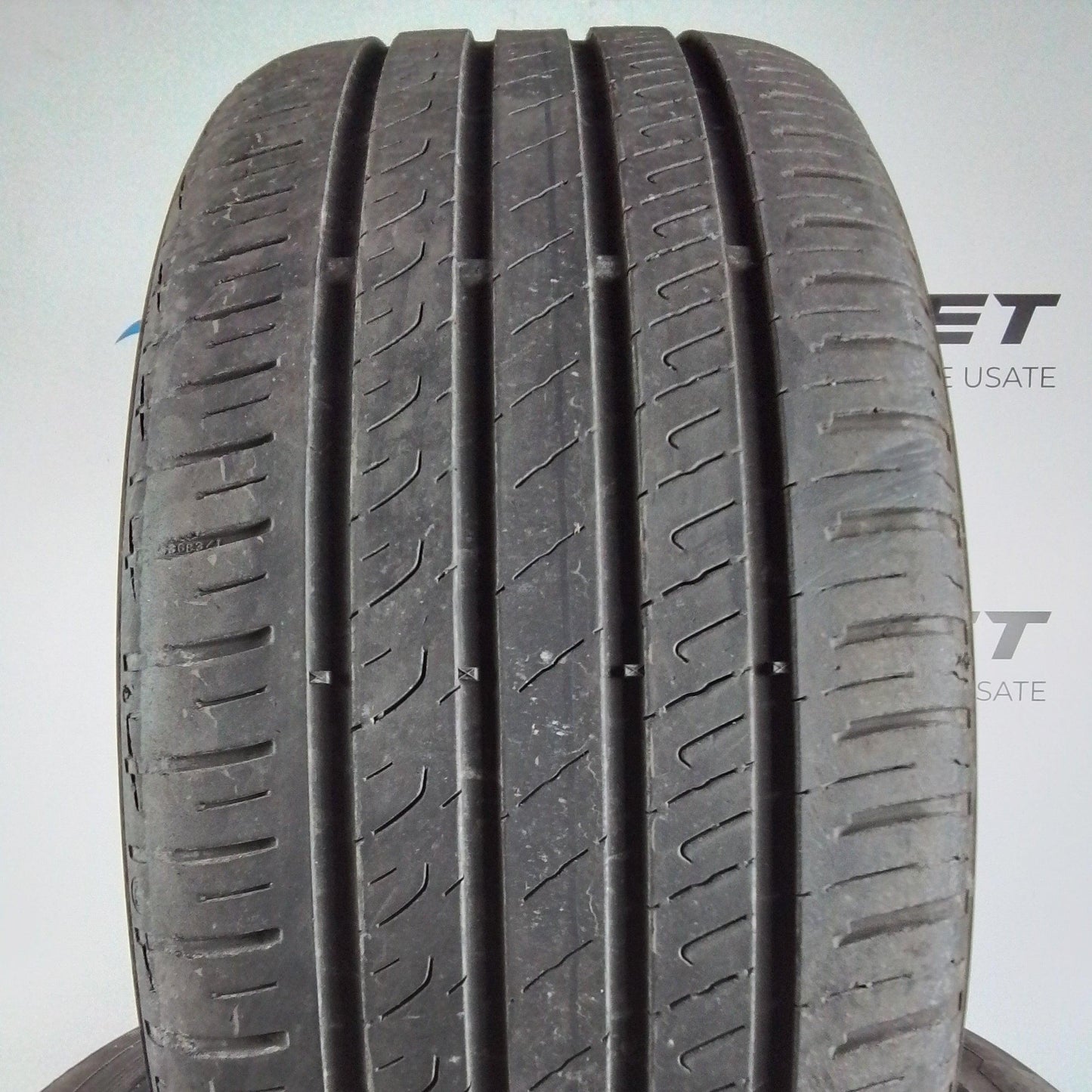 4 Barum Bravuris 5 235 45 18 98Y XL