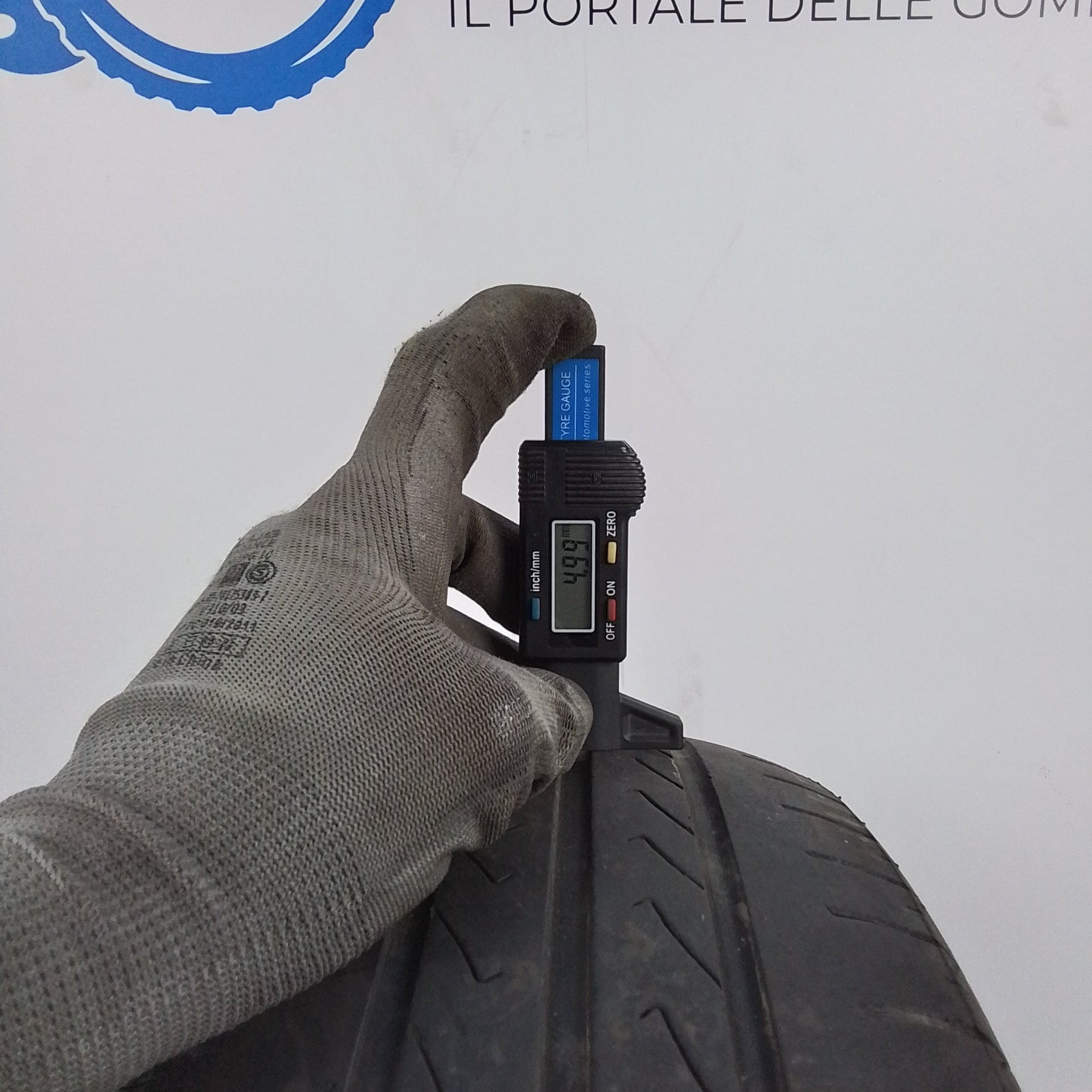 4 GT radial Fe1 City 175 65 14 82T