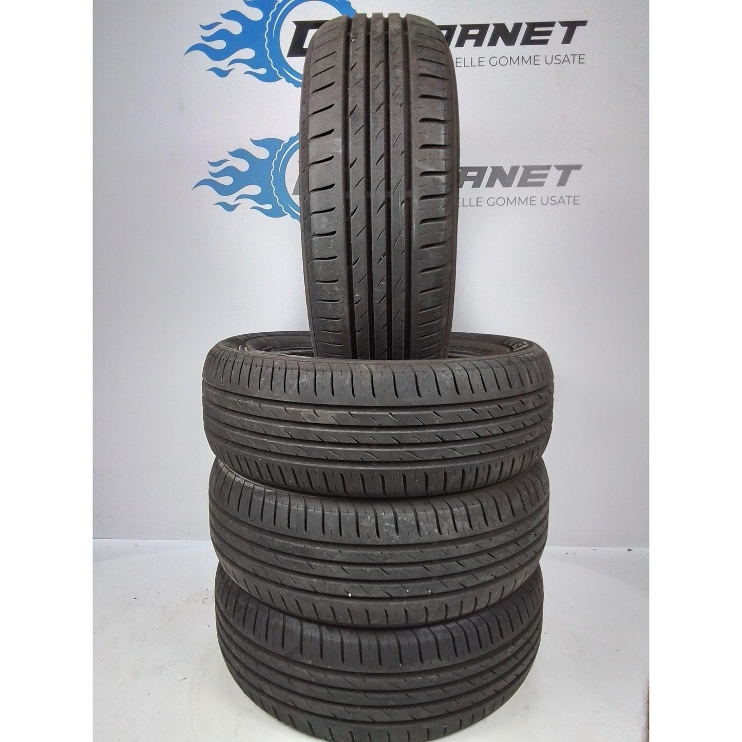 4 Nexen 235/45 R18 Nblue HD 94V