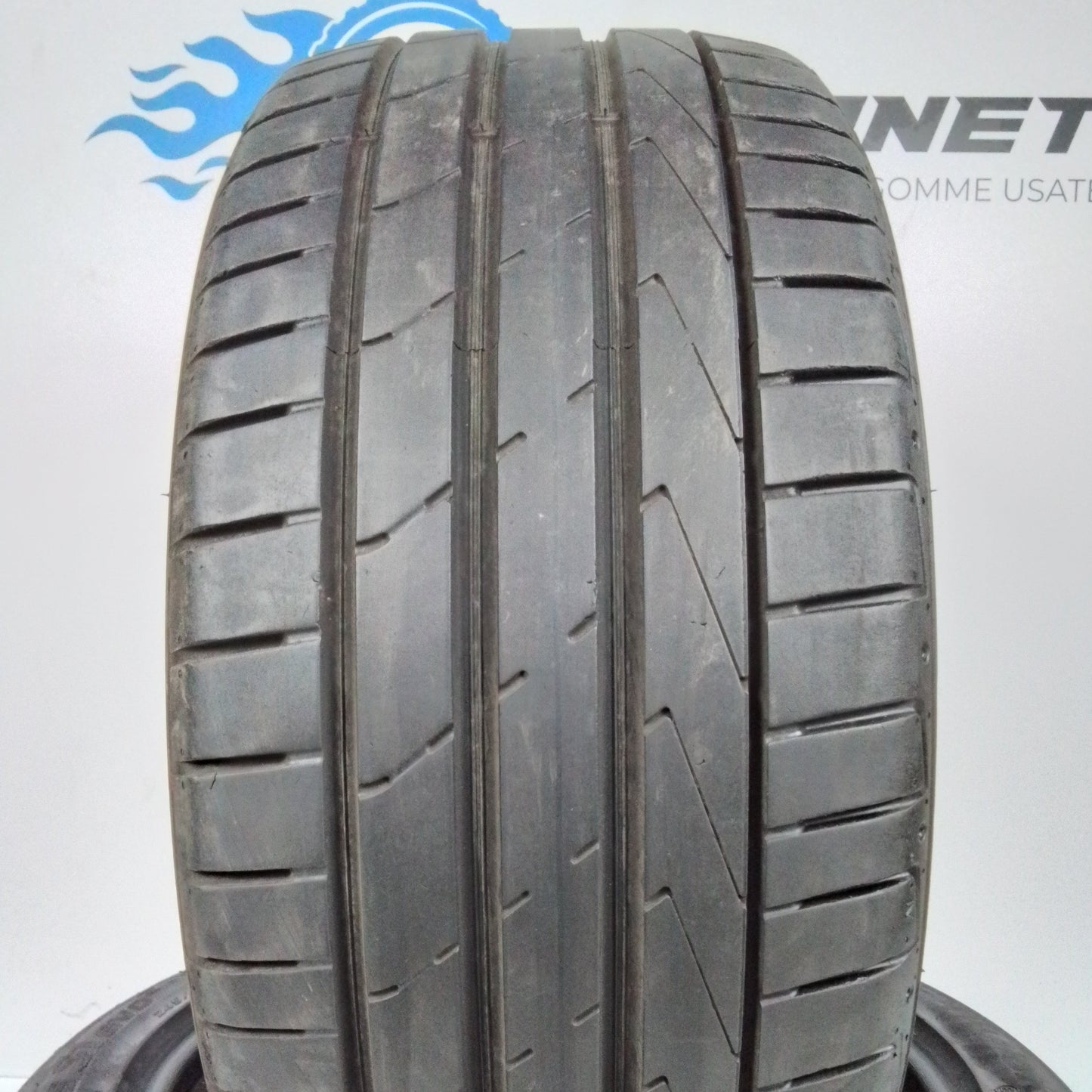2 Hankook Ventus S1 evo2 235 60 18 103W