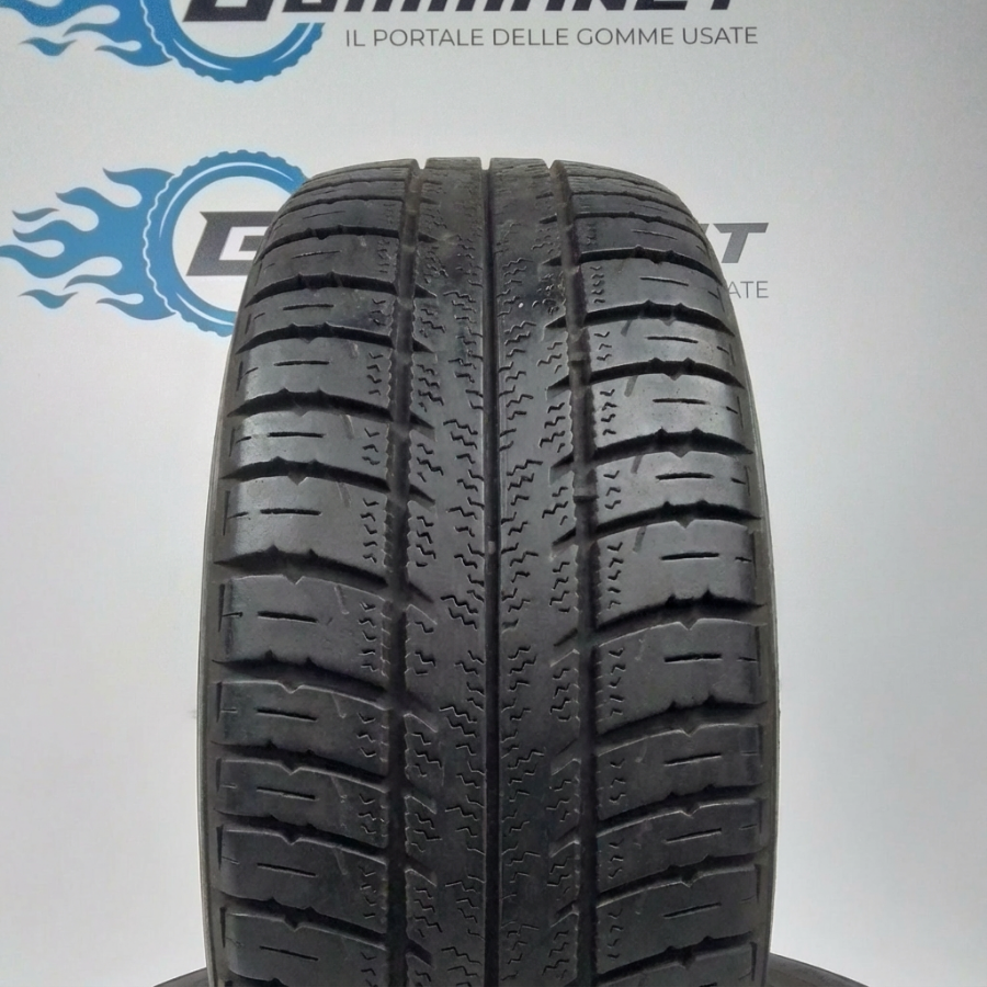 2 Kumho Solus Vier 215 60 16 99V M+S