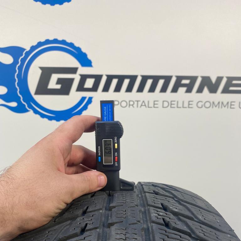 4 Nokian 235/55 R18 WR SUV 3 104H XL