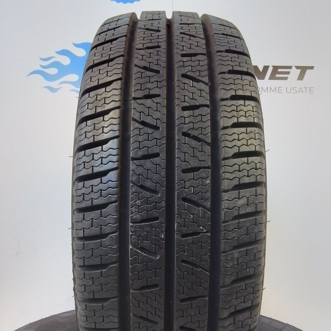 4 Pirelli 215/60 R15 Carrier Winter