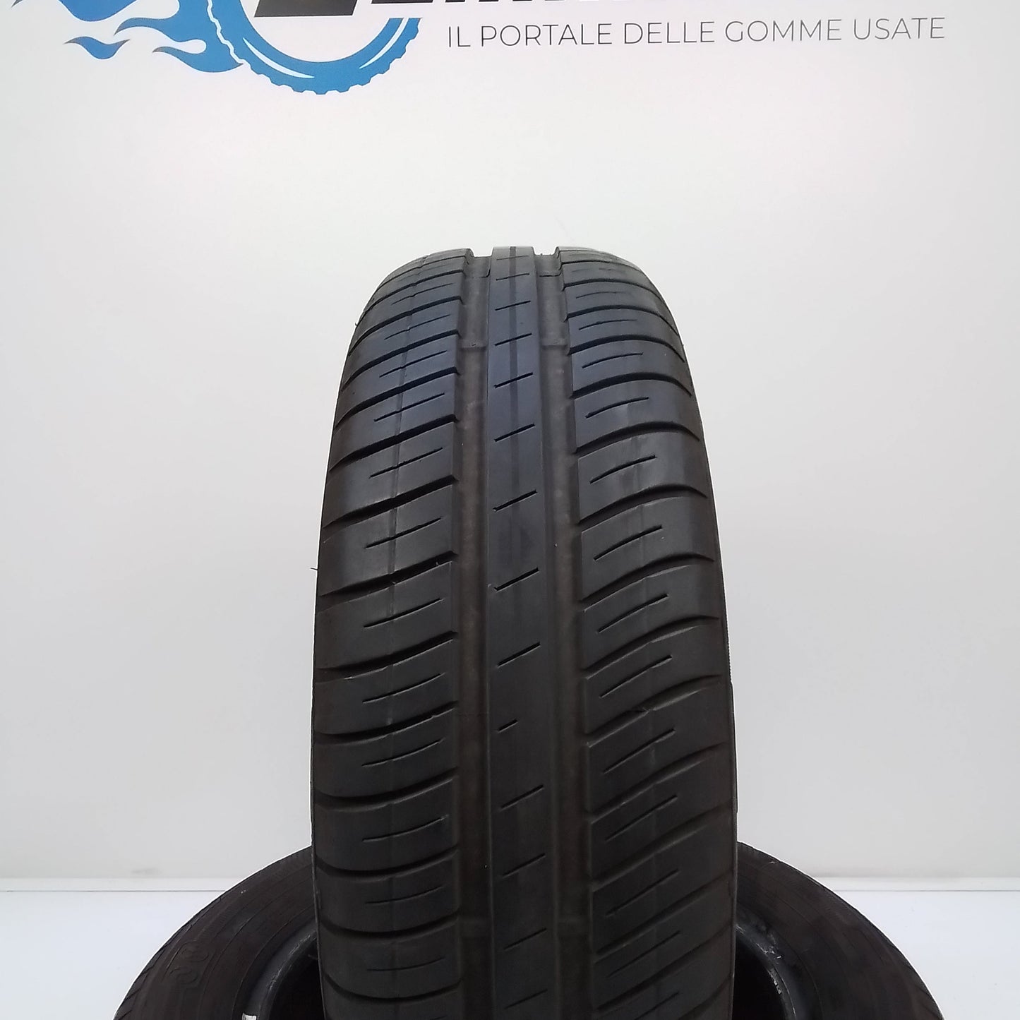 2 Goodyear EfficientGrip compact 175 65 14 82T