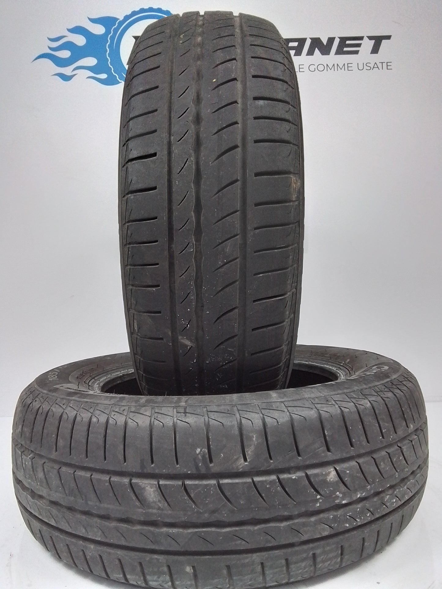 2 Pirelli Cinturato P1 165 65 15 81T