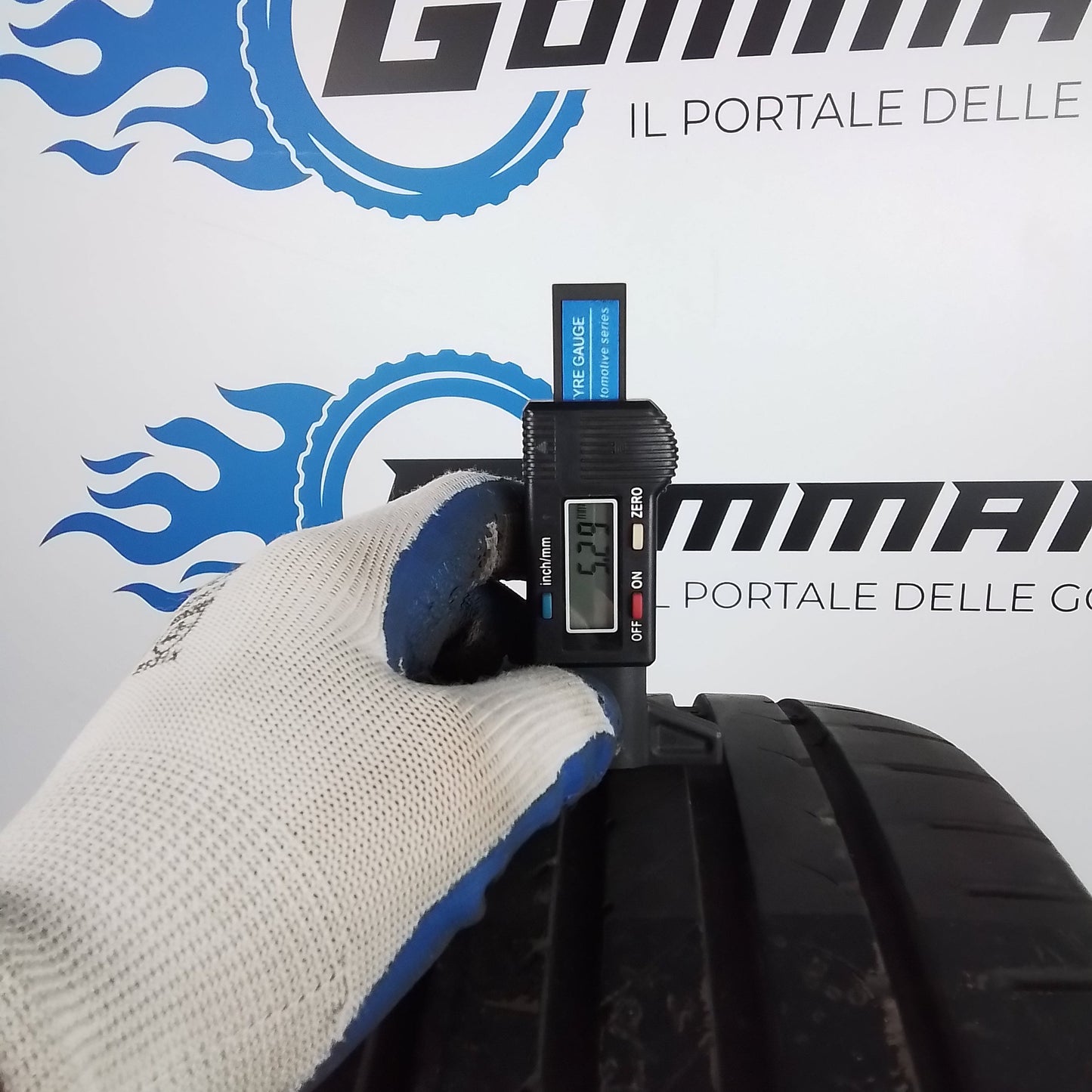 4 Goodyear Efficientgrip Performance 205 60 16 92H