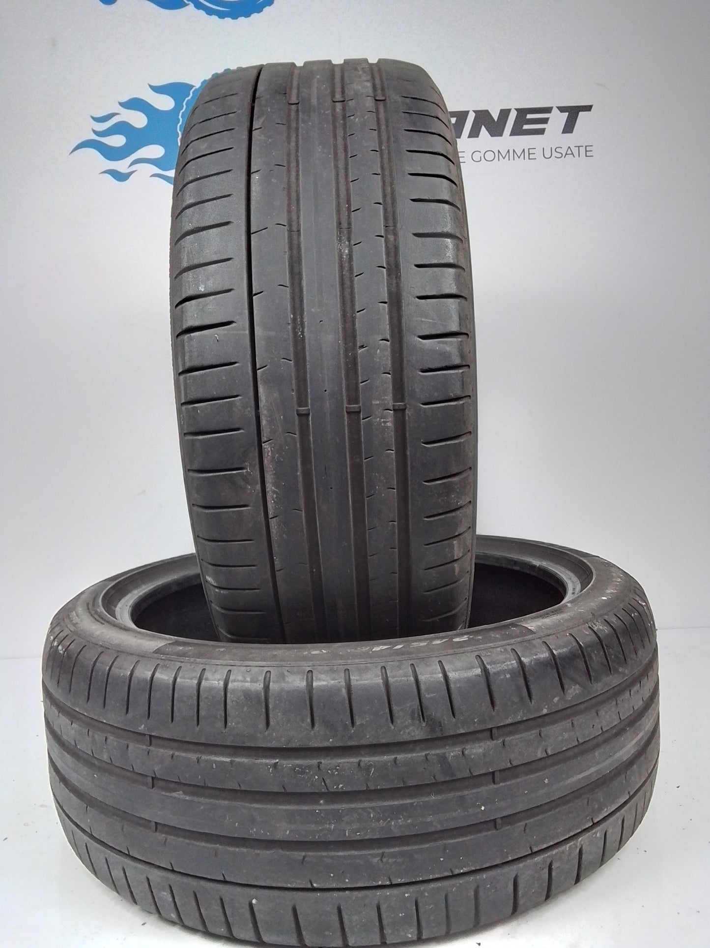 2 Pirelli Pzero 245 40 21 100V