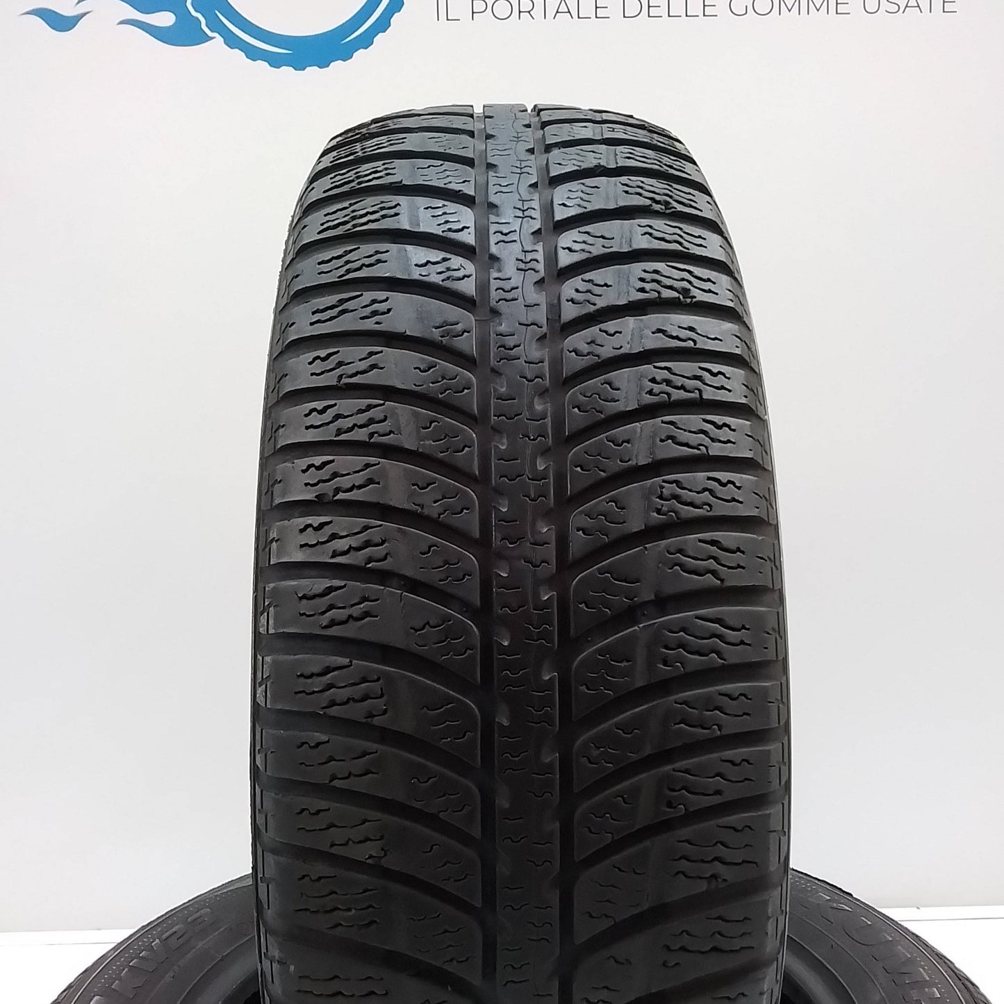 2 Kumho Izen KW23 185 55 15 82H